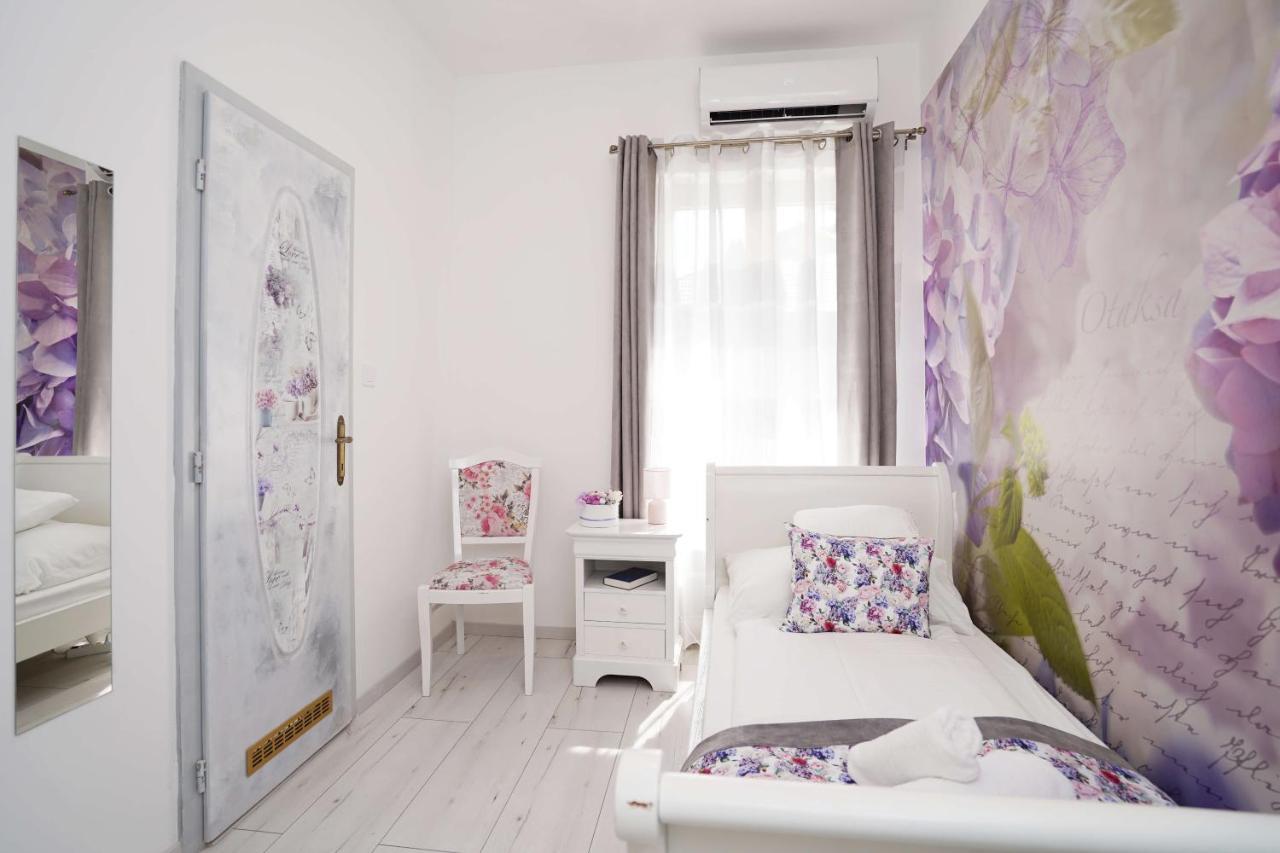 Villa Rose Garden Nyíregyháza Exteriér fotografie