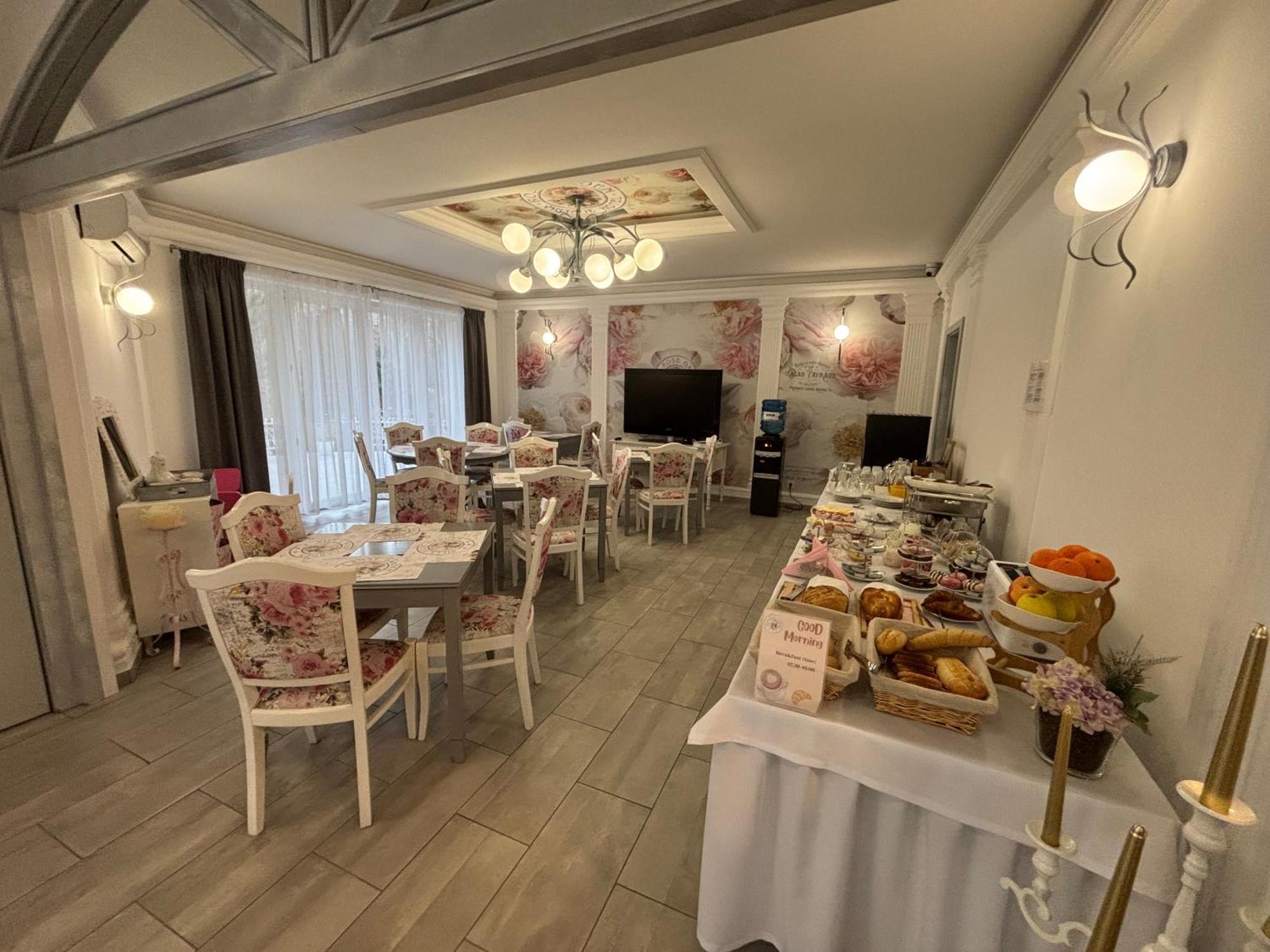 Villa Rose Garden Nyíregyháza Exteriér fotografie